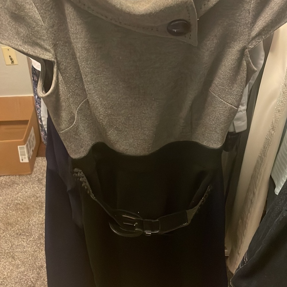 Size 10 - Picture 2 of 6